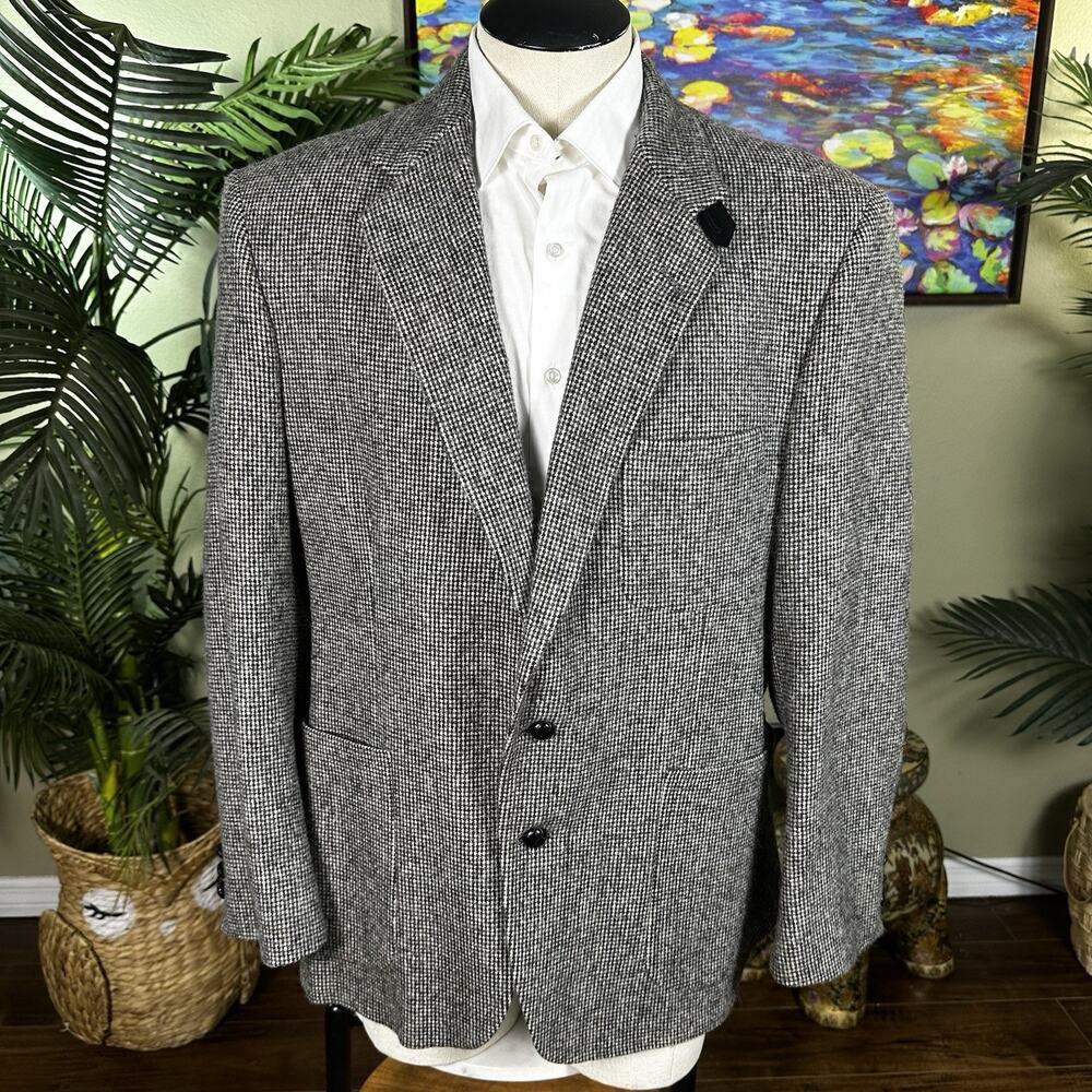 Kenneth Roberts Sportcoat Vintage 46R Wool Tweed cream Black brown elbow Patch